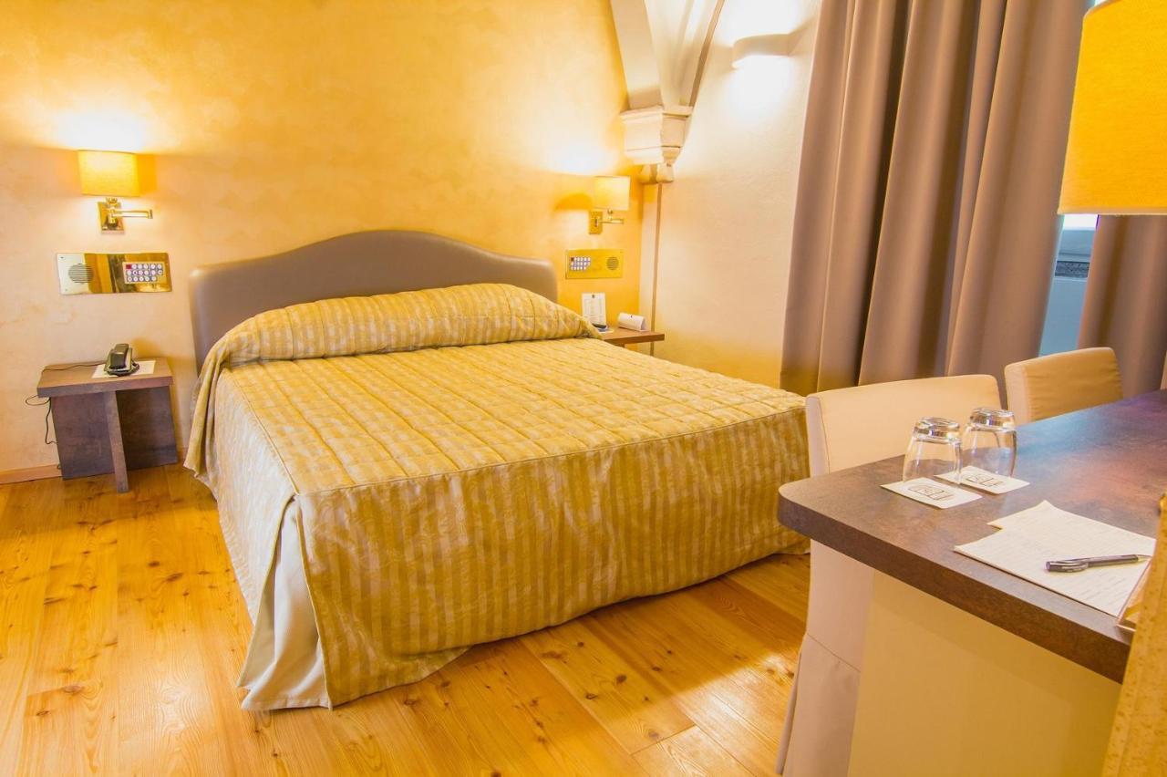 Hotel Parco Borromeo - Monza Brianza Cesano Maderno Exteriér fotografie